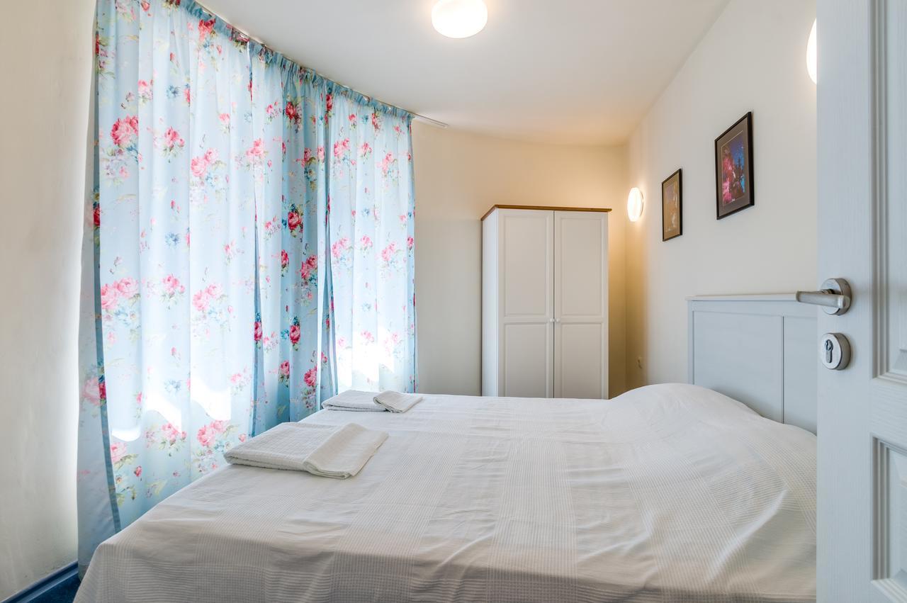 Villa White Dove Golden Sands Exteriör bild