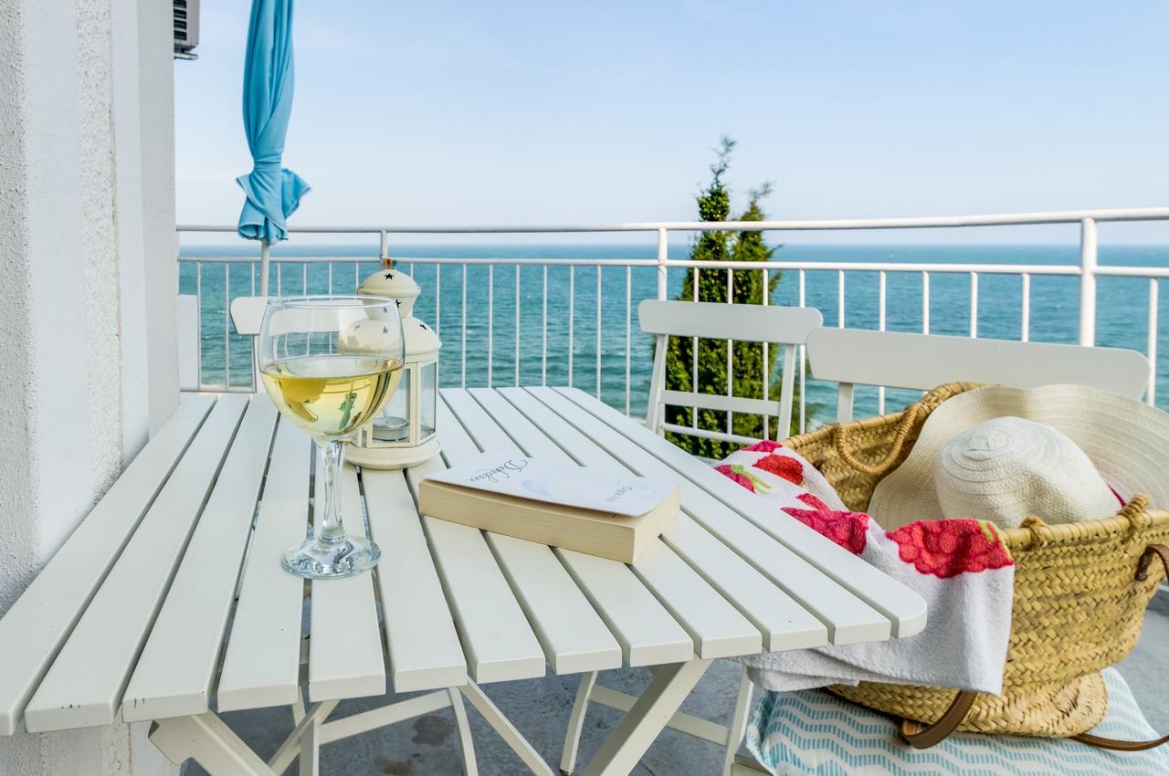 Villa White Dove Golden Sands Exteriör bild