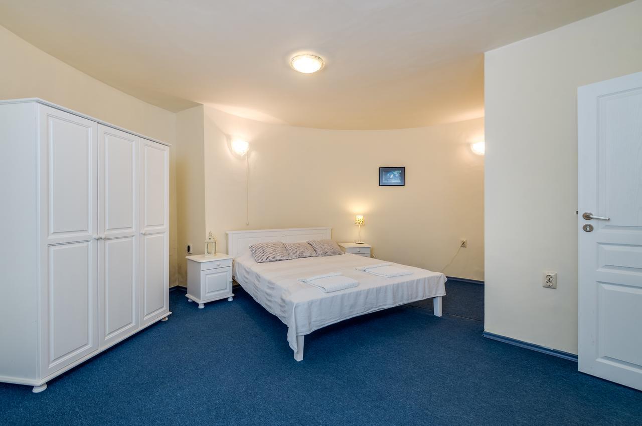 Villa White Dove Golden Sands Exteriör bild