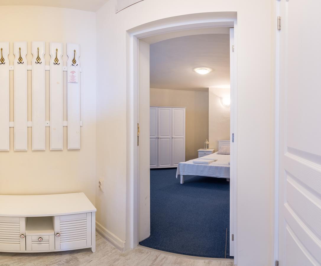 Villa White Dove Golden Sands Exteriör bild