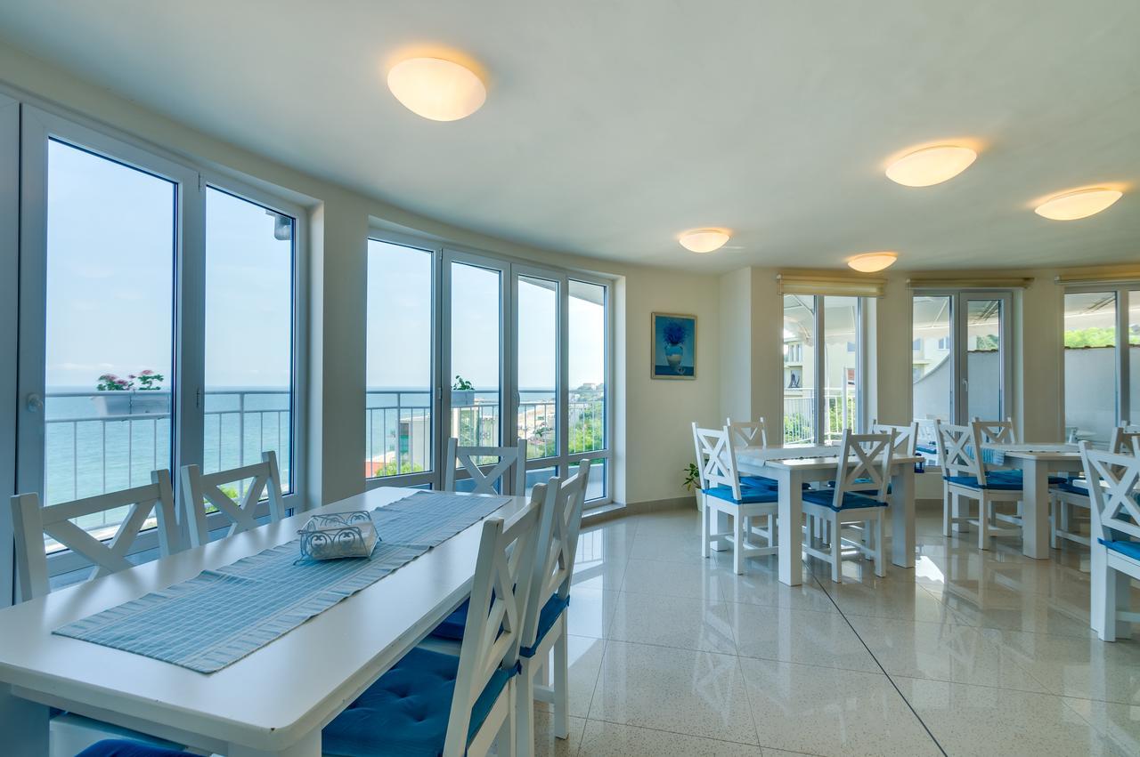 Villa White Dove Golden Sands Exteriör bild