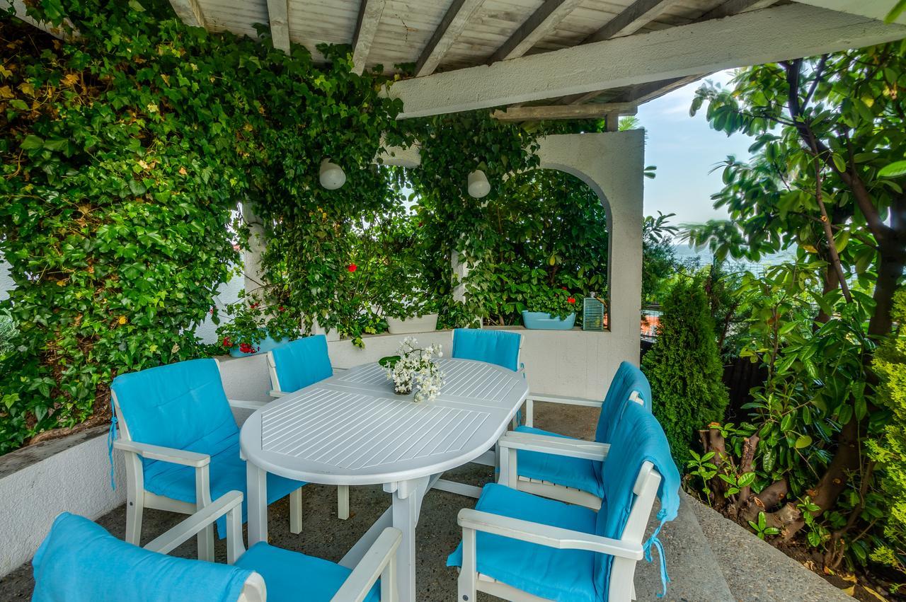 Villa White Dove Golden Sands Exteriör bild